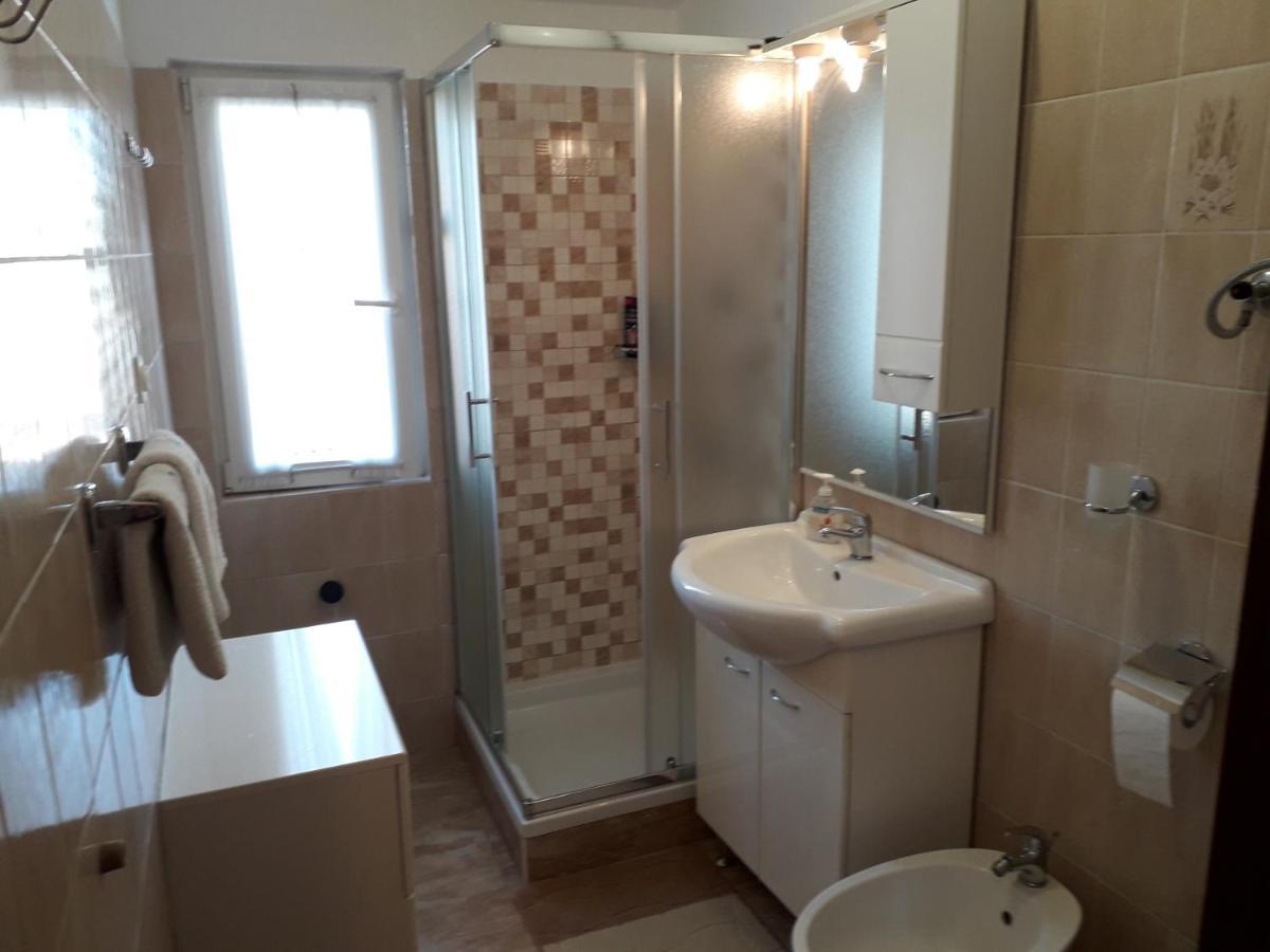 Apartments J&R Babara Biograd Na Moru Exterior foto