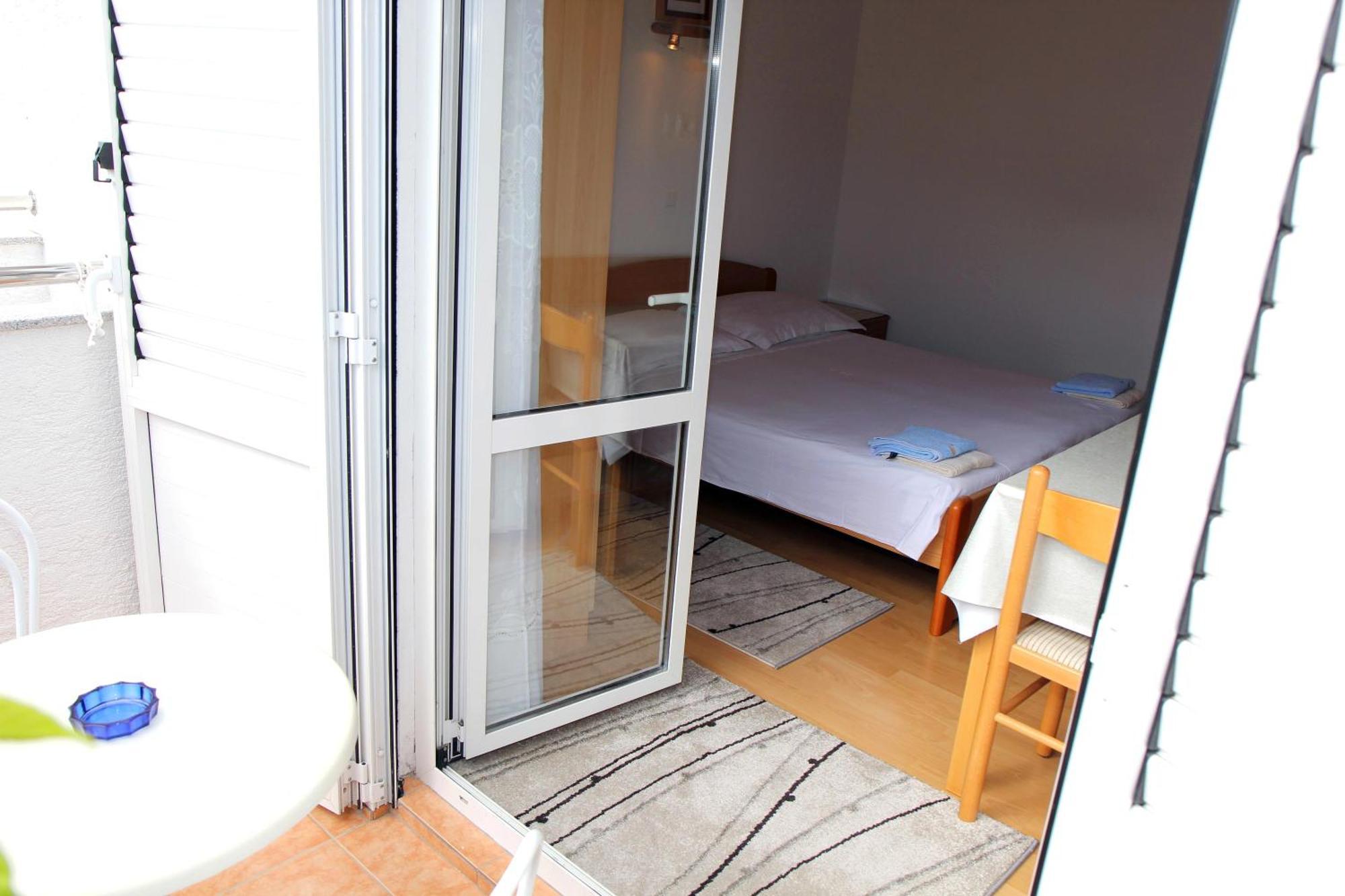 Apartments J&R Babara Biograd Na Moru Quarto foto